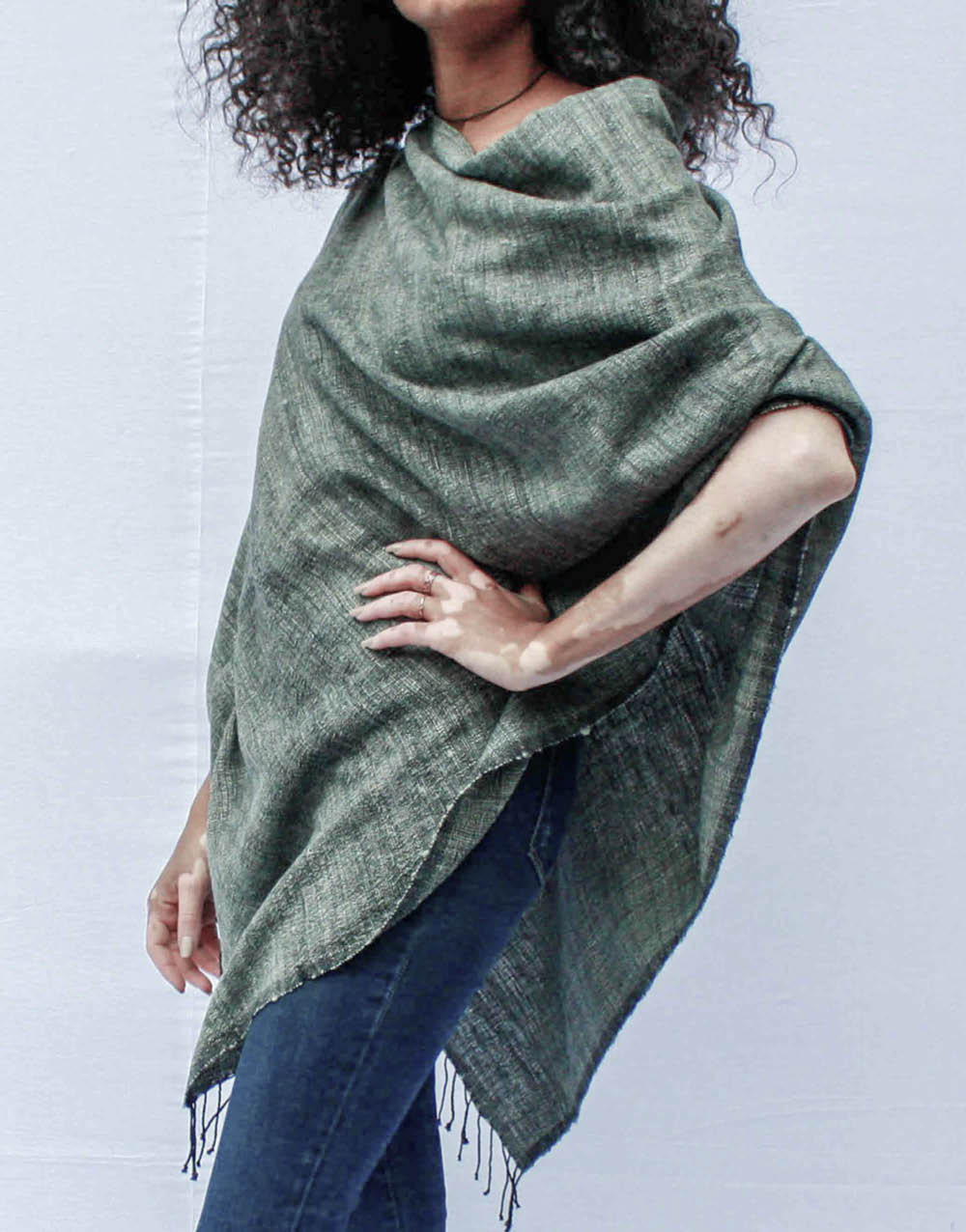 Maret Poncho (Sage) & Zanele Rope (Metallic Green) Bundle