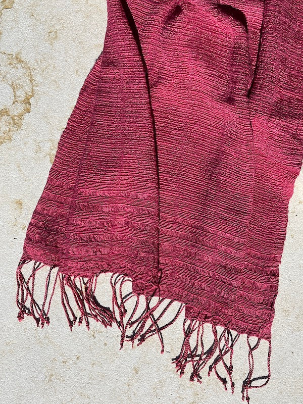 Queen Saba Shawl - Raspberry
