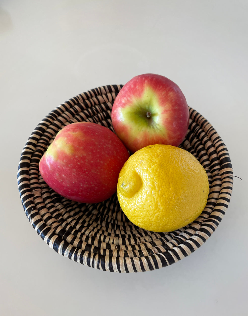 Banana Leaf & Raffia Bowl - Black & White Stitched