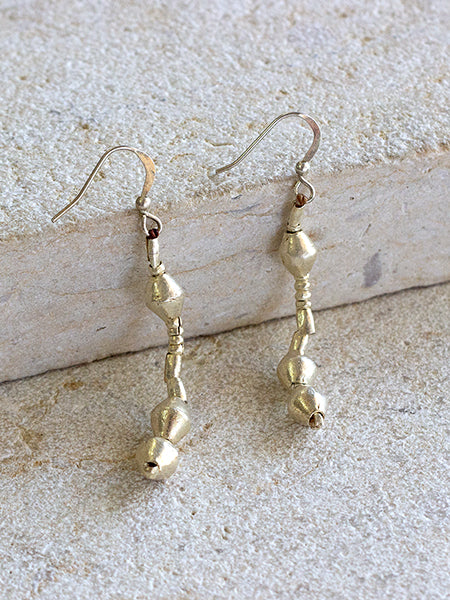 7 beads-beading-ethiopia-handmade-artillery shells-entoto mountain-fairtrade-women-jewellery-earrings-artisans-tedy-earring