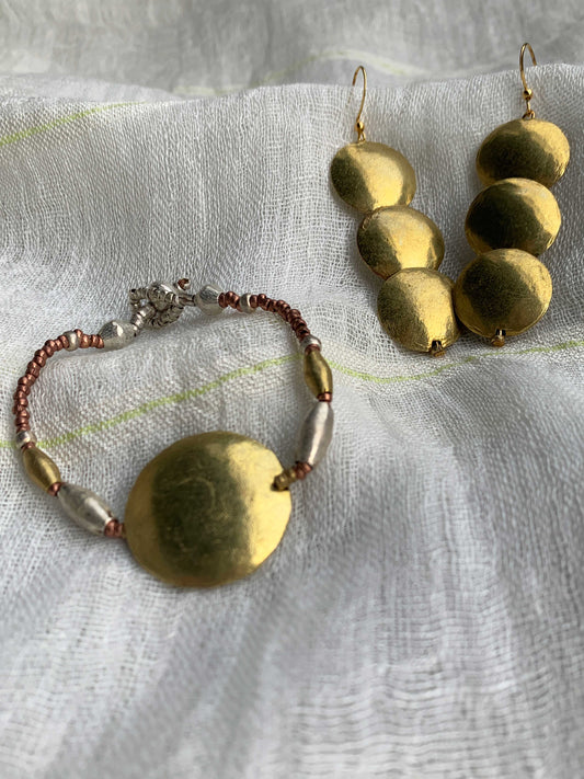 Mumu Bracelet & Emy Earrings (Gold hue) Bundle