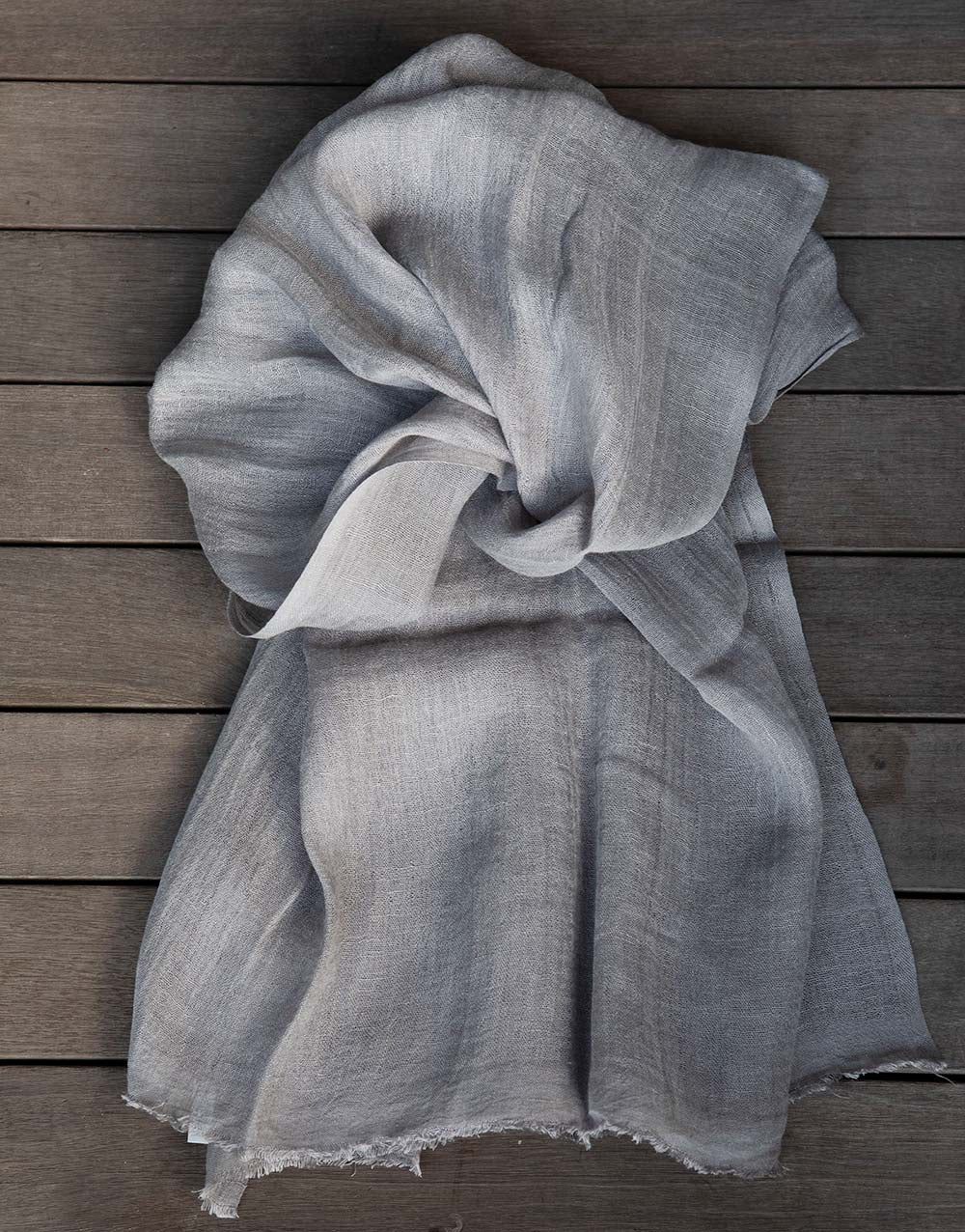 handwoven-linen-telba-shawl-charcoal-ethiopia